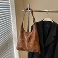 Brown vintage oil-wax leather hobo tote bag with wide shoulder strap and front pocket - Coffee No Charm