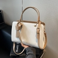 Sac fourre-tout bicolore pour femme en similicuir beige et kaki avec bandoulière - Blanc Cassé