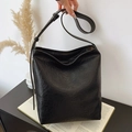 Sac seau plissé noir minimaliste en cuir souple avec bandoulière réglable pour femme - Noir