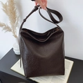 Sac bandoulière hobo marron foncé en cuir vintage avec grande capacité de rangement - Marron