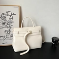 Borsa a mano minimalista bianco crema con patta e fibbia in metallo decorativa - Bianco Sporco