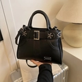 Borsa a mano nera stile Kelly con fibbia argentata e tracolla regolabile per donna - Nero