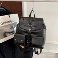 Sac à dos vintage en similicuir noir pour femme avec boucles argentées et grand volume - Noir