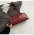 Sac à main Boston bordeaux verni avec longues bandoulières pour un look rétro. - Rouge Vin Sans Pendentif