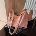 Bolso tote vintage de cuero rosa empolvado con colgante de borla desmontable - Rosa Con Colgante