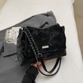 Distressed black tote bag with silver chain strap and metal plate in retro style - Black