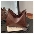 Borsa tote marrone retrò con ampia tracolla intrecciata in stile bohémien - Marrone