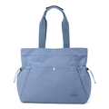 Detail der wasserfesten Nylon-Tasche mit vorderer Druckknopftasche und seitlichem Kordelzug - Irisblau