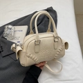 Cream white Boston bag with CULTIATER embossed logo and baseball stitching detail - No Pendant / Off White