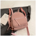 Sac à dos en toile tissée rose avec bordures en cuir et bretelles réglables pour femmes - Rose