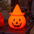 Lanterna zucca di Halloween con cappello da strega su libri antichi per decoro casa - Stile A (Sorriso Classico)