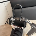 Chic black Boston handbag with silver bow charm and striped strap in Y2K aesthetic - Black (with Pendant)