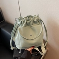 Bolso saco de lona verde claro con cordón ajustable y correa para el hombro - Verde