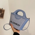 Bolso tote de tejido azul claro con correa ajustable y logotipo de BLONMAY - Azul