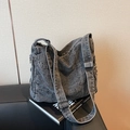 Vintage graue Denim-Umhängetasche mit großem Fassungsvermögen und verstellbarem Gurt - Schwarz