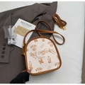 Chic cream semi-circle crossbody bag with brown trim and vintage bear prints - Off-white Without Pendant