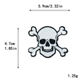 Halloween Aufnäher mit Totenkopf-Motiv und hochwertiger schwarz-weißer Bestickung - Totenkopf mit gekreuzten Knochen Stil (10178)