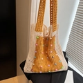 Bolso tote de ganchillo hecho a mano en beige y amarillo con coloridas cuentas de perlas - Amarillo