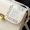 Γράμμα Κ διακοσμητικό με πέρλες και στρας, ύψος 4,5cm για DIY κατασκευές - Γράμμα Κ Λευκό Τεχνητό Μαργαριτάρι (Θερμόκολλα)