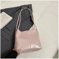 Sac seau d'épaule en cuir plissé rose clair brillant pour femme avec double bandoulière - Rose Sans Pendentif