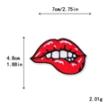 Toppa ricamata labbra rosse per decorazione abbigliamento fai da te 7x4,8cm - Stile Labbra Morfose Rosse (11569)