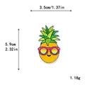 Embroidered pineapple patch with pink sunglasses and dimensions 3.5x5.9cm for DIY clothing - Pineapple with Pink Sunglasses Style (11452)