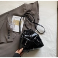 Sac seau noir brillant avec cordon de serrage et deux poches utilitaires à œillets - Sans Pendentif / Noir
