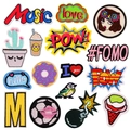 Assortiment d'écussons brodés avec lettres colorées et motifs de dessins animés mignons - Ensemble de Styles Mixtes Complet