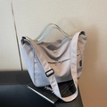 Borsa tote capiente grigio chiaro con tracolla regolabile e design pratico a più tasche - Grigio