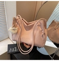 Pink minimalist tote bag with thin straps and a plush sheep charm pendant decoration - Pink with Pendant