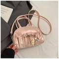 Detail of pink pearl sheen Boston bag with pleated texture and colorful beads - Pink Without Pendant
