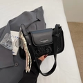 Black crocodile-texture shoulder bag for women with tennis racket charm and fringe - With Pendant / Black