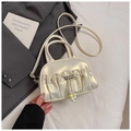 Detail of pleated cream white Boston bag with pearlescent finish and beaded drawstring - White Without Pendant