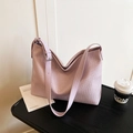 Grande borsa tote intrecciata color lavanda con tracolla regolabile per donna - Viola