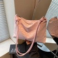 Grande borsa tote rosa in ecopelle con goffratura geometrica e dettaglio di tracolla annodata - Rosa