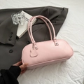 Bolso de hombro minimalista rosa suave en cuero sintético con remaches plata - Rosa