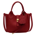 Bolso tote de cuero granulado rojo con colgante de perrito y herrajes dorados - Rojo