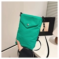 Mini borsa a tracolla in nylon verde lime con chiusura a scatto e tracolla nera - Verde Turchese
