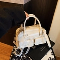 Bolso bandolera chic blanco crema con cinta de encaje y dos bolsillos delanteros - Verde