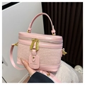 Mini borsa a scatola in pelle intrecciata rosa con doppia cerniera dorata e manico - Rosa