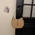 Beige geflochtene Strohschultertasche mit braunen Lederriemen und Metallschnallen - Khaki Ohne Anhänger