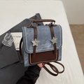 Sac à dos en denim bleu et cuir marron avec détails d'étoiles métalliques argentées - Sans Pendentif / Bleu Denim