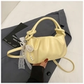 Bolso saco plisado amarillo crema con lazo de encaje y perlas y asa de nudo - Amarillo con Colgante