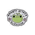 Niedliche grüne Frosch-Emaille-Anstecknadel mit Anxiety Attack Survivor Schriftzug - Spross Frosch-Angstattacken Überlebender (QHXZ3507)