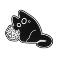 Spilla in smalto gatto nero che morde un dado D20 bianco, accessorio gioiello carino - Stile Gatto Sdraiato su un Dado (QHXZ3753)