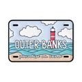 Pin esmaltado de Outer Banks con diseño de placa, faro y olas del océano - Estilo de Matrícula de Faro (QHXZ5204)