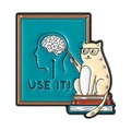 Broche créative en émail chat enseignant avec lunettes et slogan Use It cerveau - Style Chat Enseignant Avec Diagramme du Cerveau (QHXZ5403)