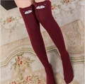 Calze sopra il ginocchio bordeaux stile giapponese con ricamo orsetto bianco e orecchie - Taglia unica / Orso Rosso Vino