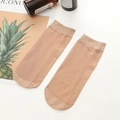 Ultra-thin beige mesh short socks with ribbed cuffs and reinforced toe in daily setting - One Size / Nude No.5