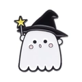 Broche fantôme blanc mignon avec chapeau de sorcier noir et baguette étoile pour Halloween - Fantôme avec Chapeau de Sorcière (XZ8970)